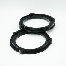 Load image into Gallery viewer, Absolute Electronix Honda S2000 Pro Speaker Adapters with Speaker Harness
